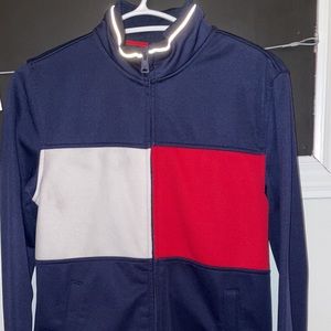 Veste tommy hilfiger !!